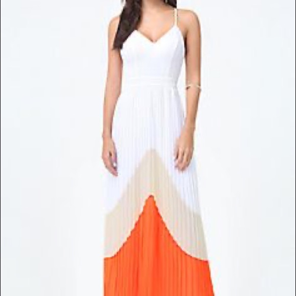 **BEBE MAXI DRESS ISO **